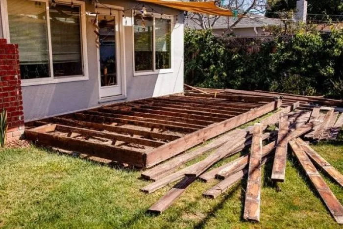 Deck Repairs & Renovations-Novi, MI