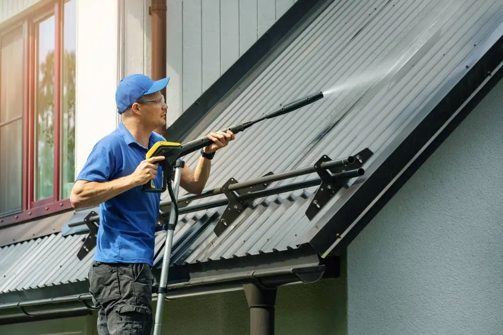 Exterior home services in Novi, MI